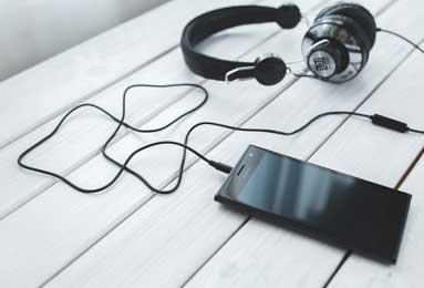 【RR】迈尼昂经纪人并没有提过分的佣金要求